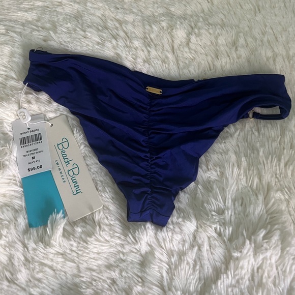 Triple straps skimpy bottoms!! - Picture 2 of 3